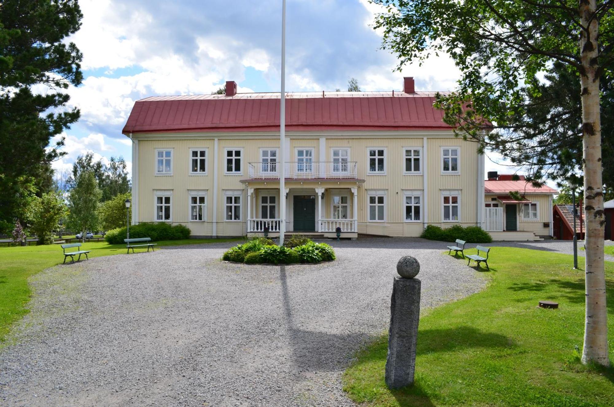 Stiftsgarden Konferens & Hotell Skellefteå エクステリア 写真